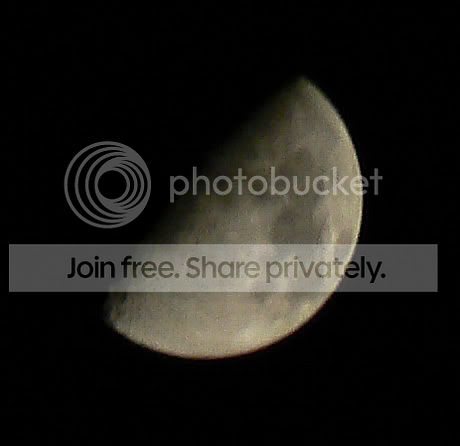 moon1.jpg
