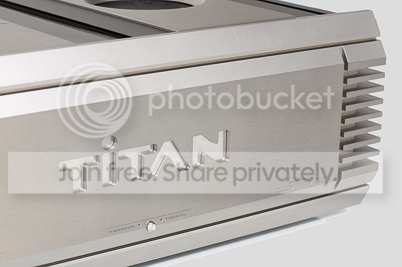 TITAN_Front_Web.jpg