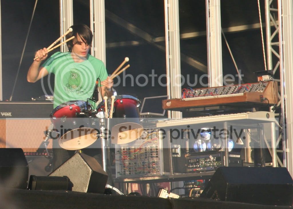 RADIOHEAD4.jpg