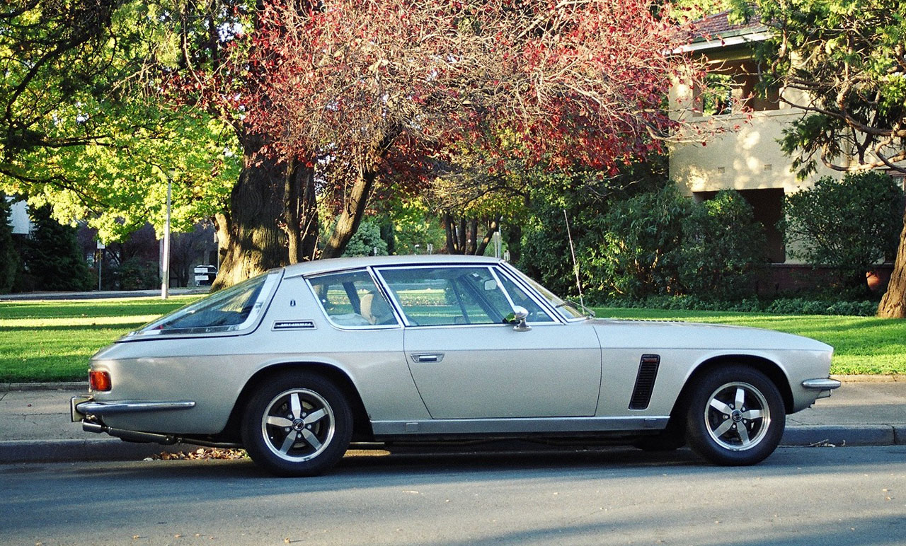 12347-1974-Jensen-Interceptor.jpg