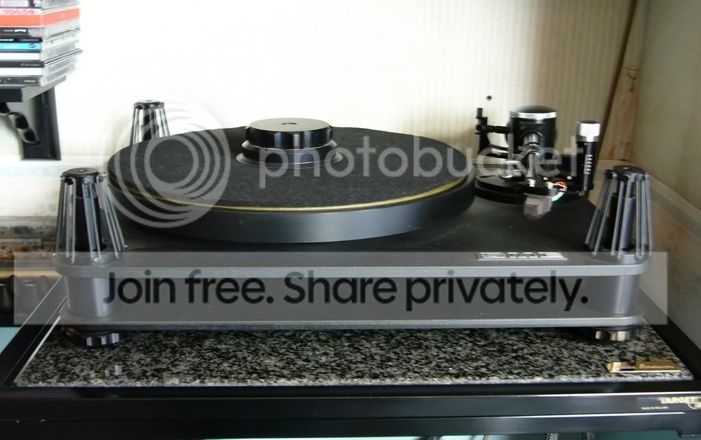 holidayandhifipictures223.jpg